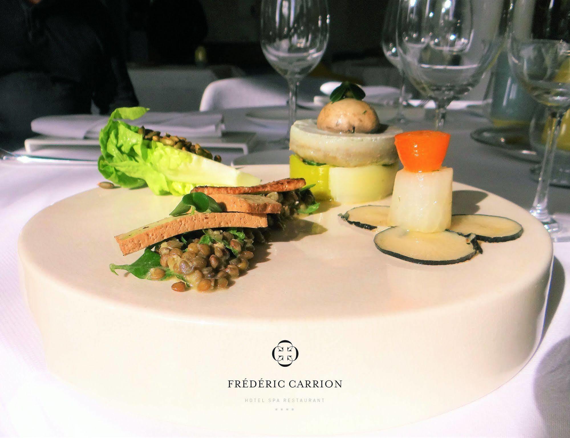Hotel Spa Frederic Carrion Et Sa Table Gastronomique Viré Zewnętrze zdjęcie