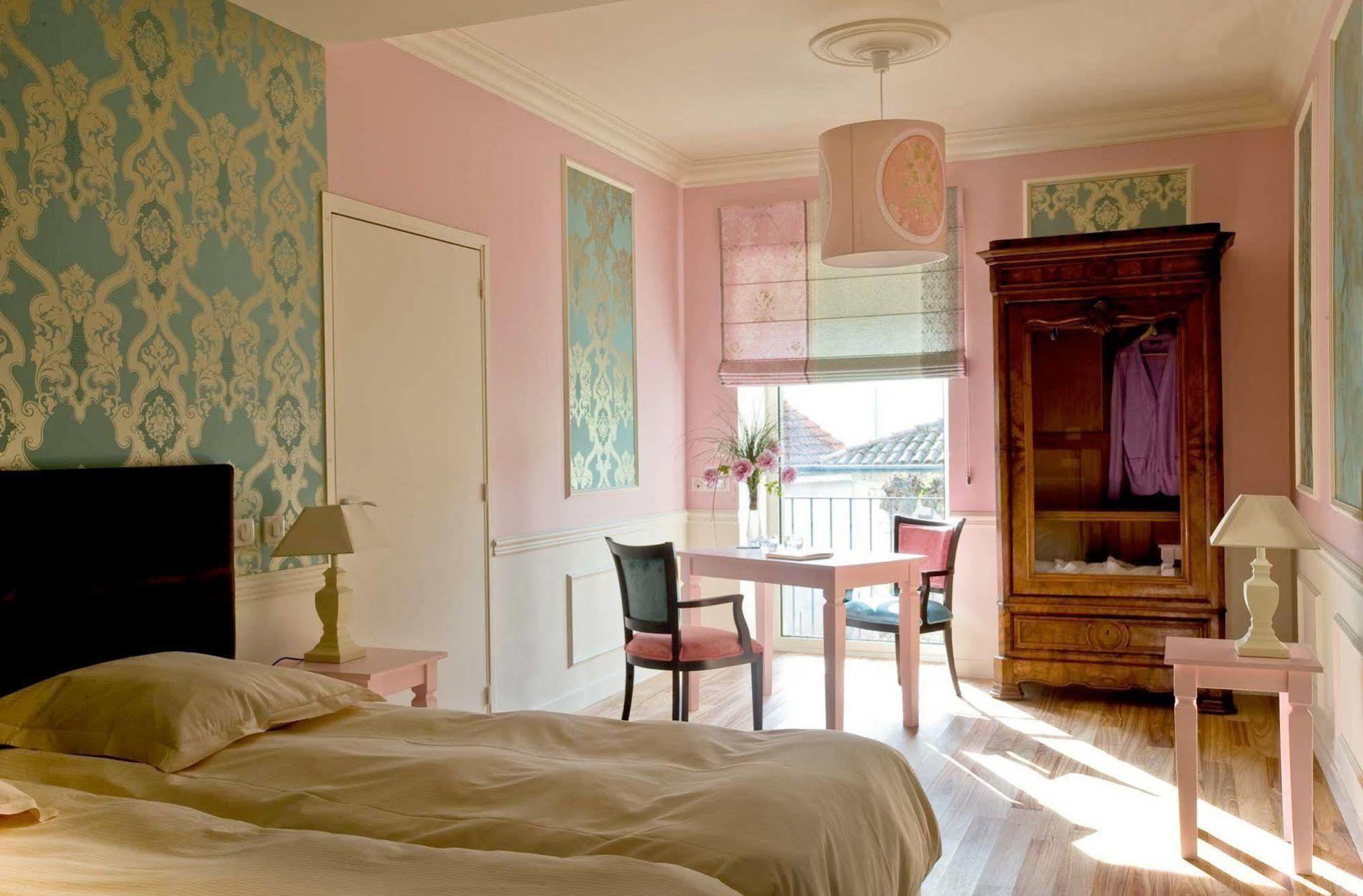 Hotel Spa Frederic Carrion Et Sa Table Gastronomique Viré Zewnętrze zdjęcie